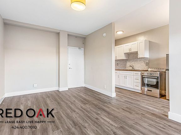 5th image of 3715 1/4 W 1st St #206