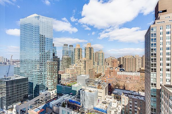 1st image of 555 W 59th St APT 23G