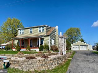 1815 Johnson Rd, Chambersburg, PA 17202