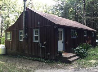 62 Highland Rd, Becket, MA 01223