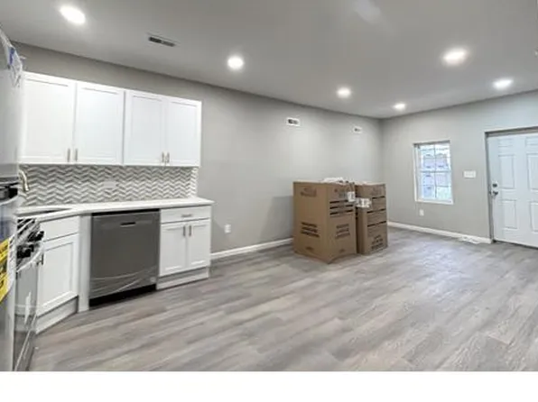 1536 S Napa St, Philadelphia, PA 19146