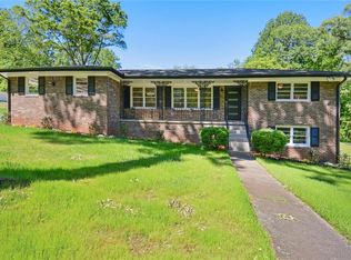 1723 Glenhaven Cir, Decatur, GA 30035