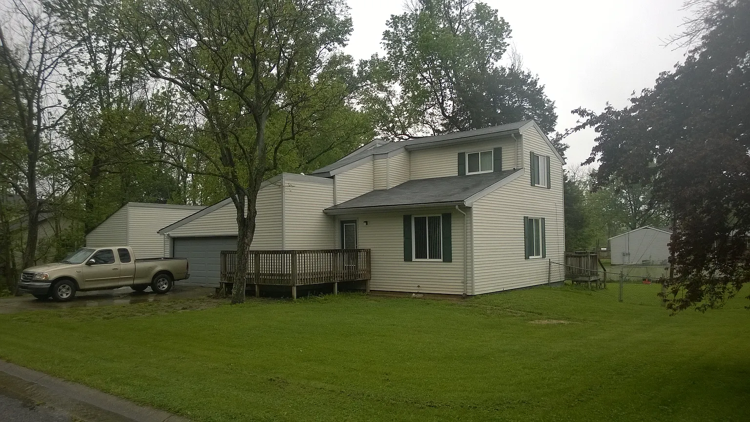 4028 Summer Pl photo 1