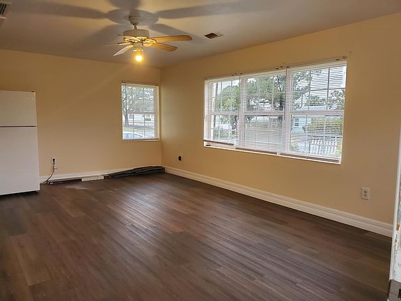 5th image of 202 Suwannee Ave #2