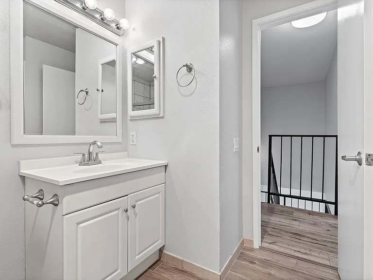 7930 Mission Center Ct #L — Photo 12