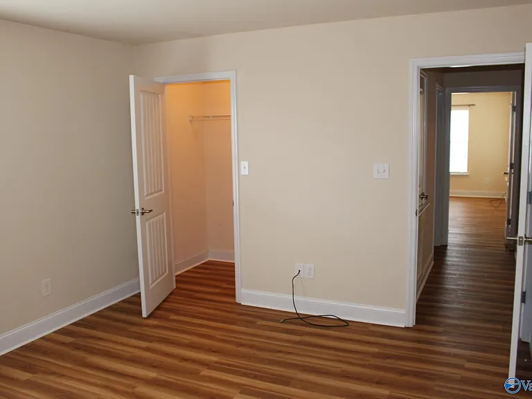 103 Glen View Dr — Photo 31