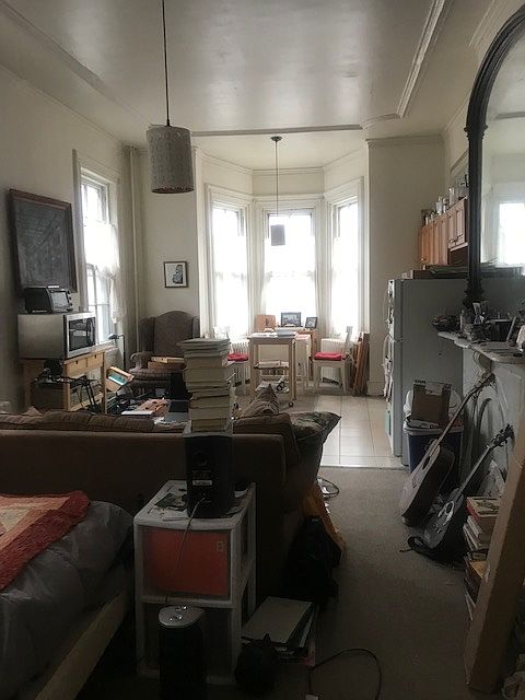 1st image of 1931 Spring Garden St APT 2R