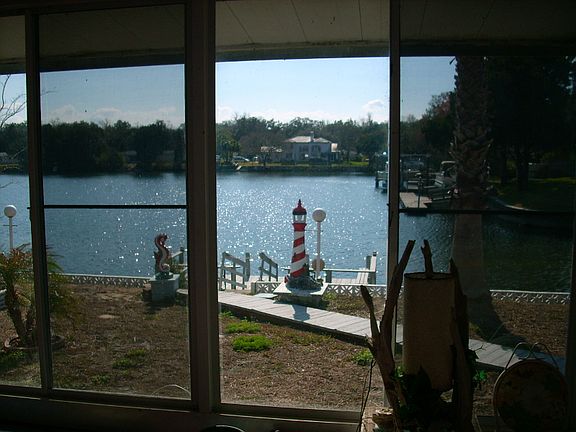 5th image of 10770 W State Park St