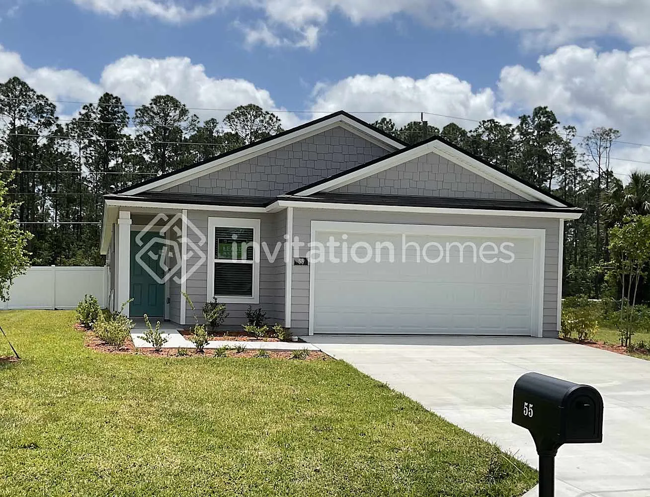 55 Reidsville Dr Palm Coast, FL 32164 — Photo 1