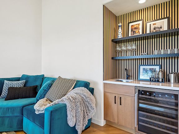 Wet Bar