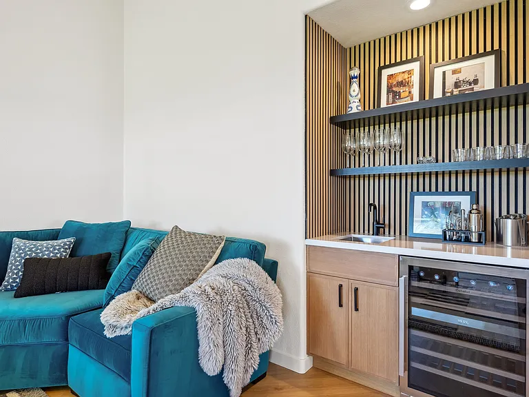 Wet Bar