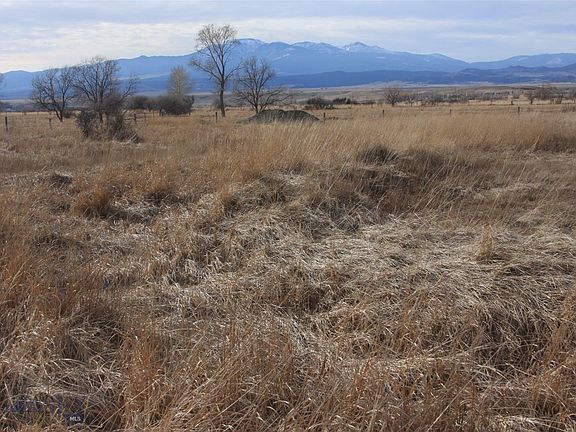 2nd image of 130 Parrot Castle Rd