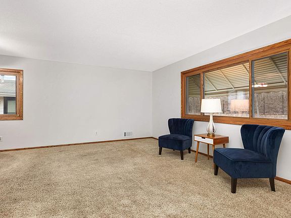 5th image of 4756 Stinson Blvd NE