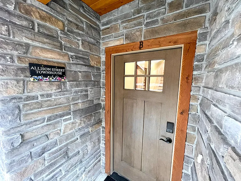 1215 Allison St #B — Photo 22