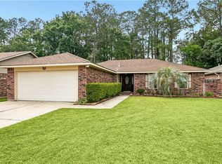 221 W Queens Dr, Slidell, LA 70458