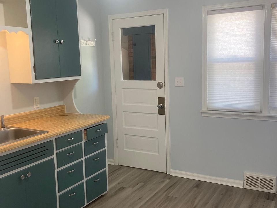 Kitchen & back door
