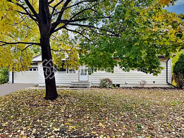 3808 France Pl, Brooklyn Center, MN 55429