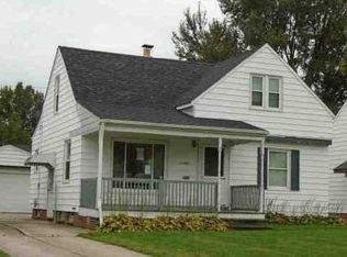 13390 Hathaway Rd, Garfield Hts, OH 44125