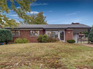 4407 Mohegan Dr, Saint Louis, MO