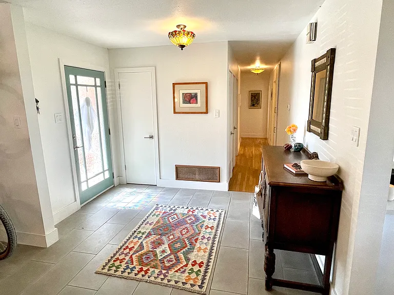800 Dale Dr — Photo 9