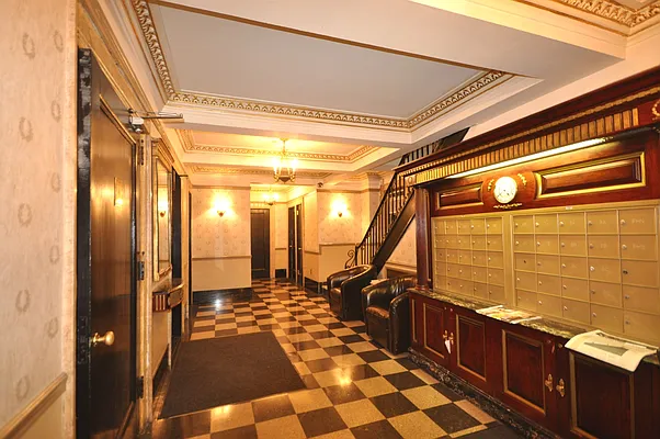 Rented by Corcoran | media 21