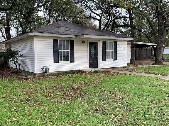 3rd image of 3212 Delaware Trl