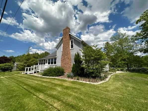 11167 California, Bridgman, MI 49106