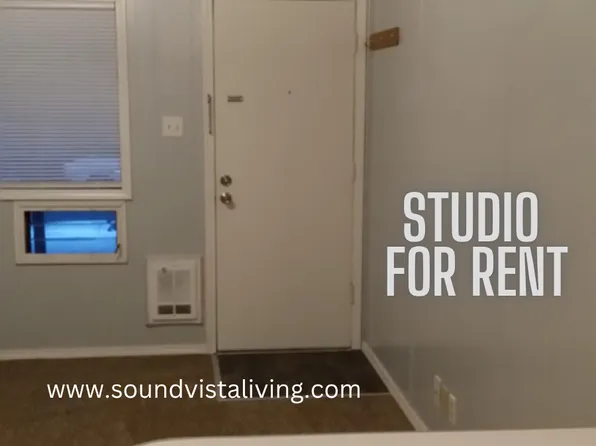 2808 S 221st St APT 13, Des Moines, WA 98198