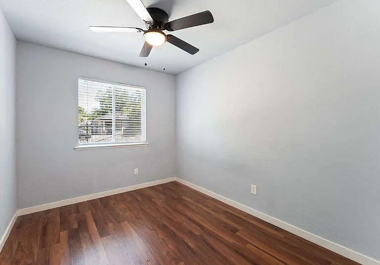 4605 36th St #DOWNSTAIRS — Photo 18