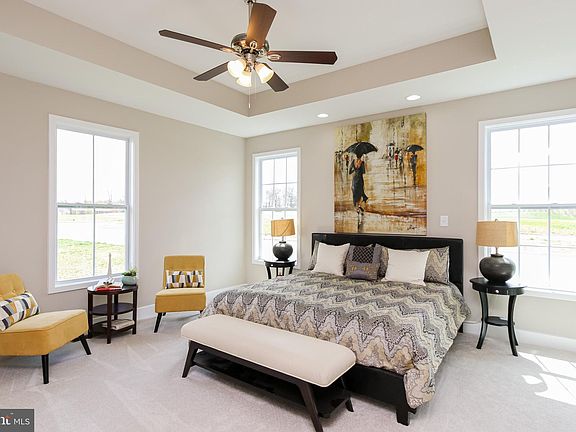 Collins - Master Bedroom