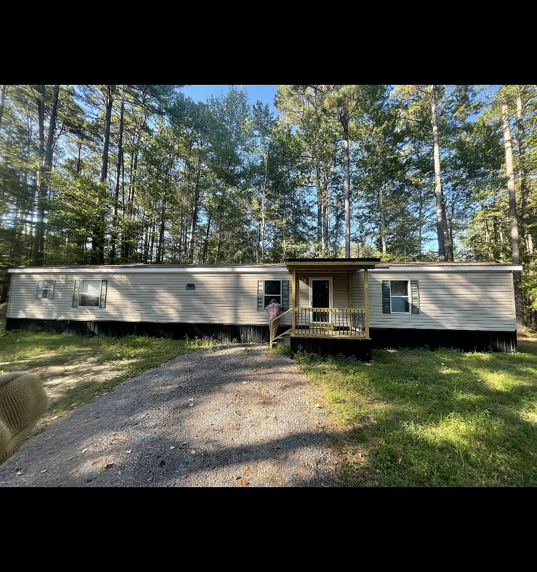 3 bed, 1280 sqft, $1,300 — Photo 1