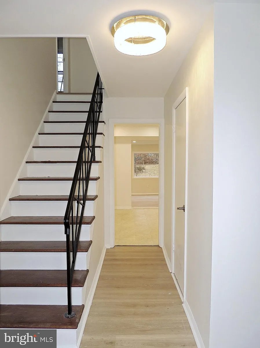 Building Photo - 12206 Maycheck Ln