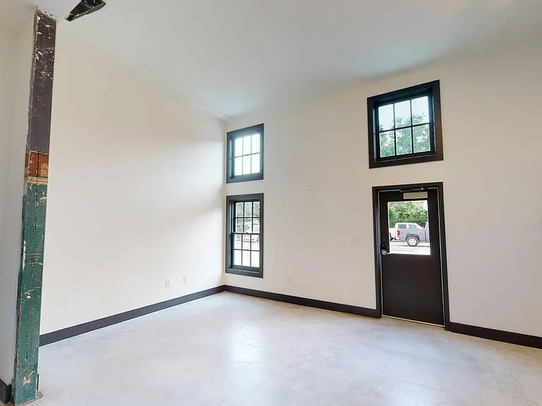 Thirty60 Lofts — Photo 56