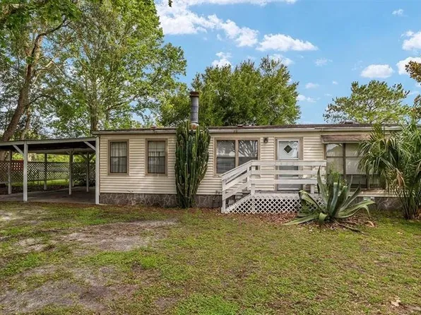 7982 COUNTY ROAD 109E, LADY LAKE, FL 32159