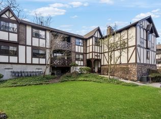 2309 Hemingway Ln BLDG 23 #2309, Mahwah, NJ