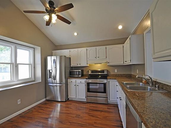5th image of 18961 Cedar Mill Ct