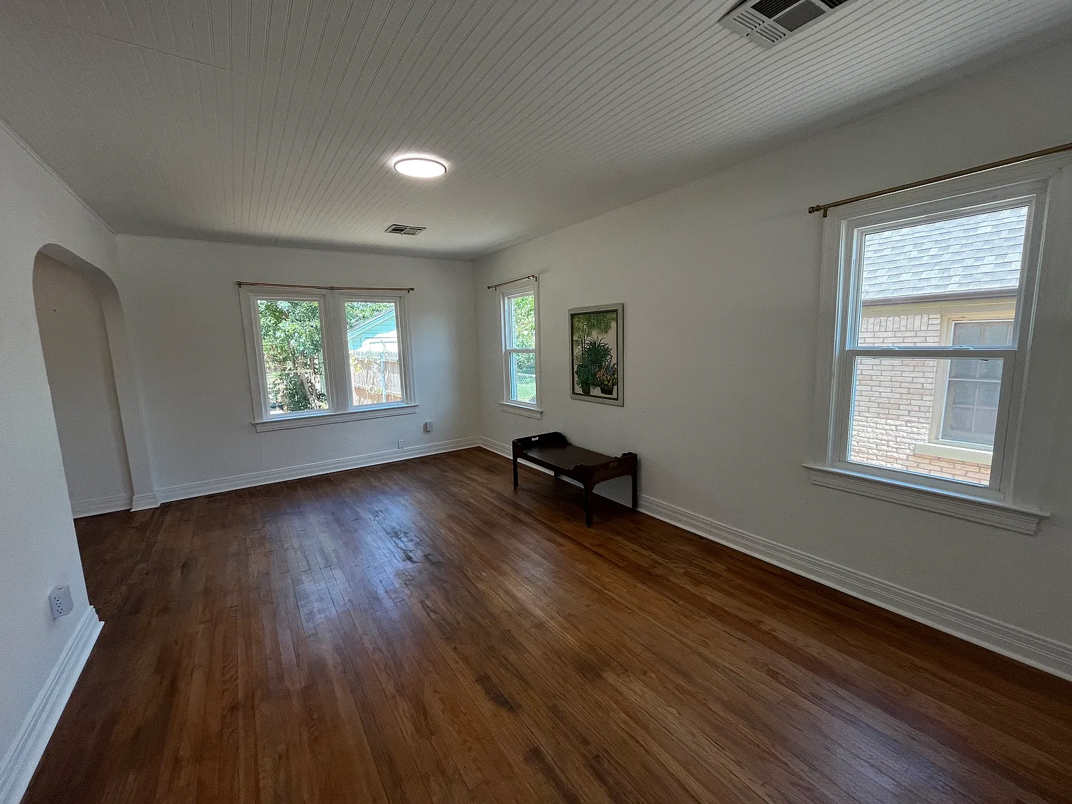 2 bed, 954 sqft, $1,450 — Photo 3