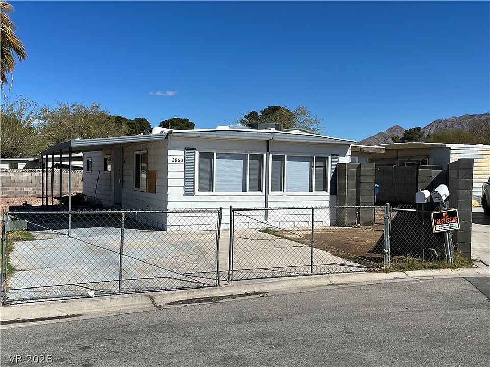 1st image of 2860 Green Tree Ave