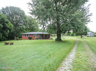 5201 Briscoe Ridge Ln, Louisville, KY 40219