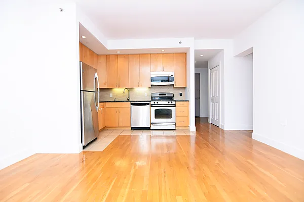 Rented by Bohemia Realty Group | media 3