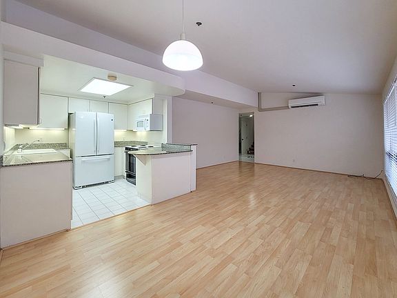 2nd image of 1629 Waikahalulu Ln APT A214