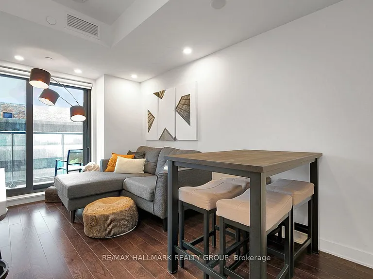 340 Queen St #1302 — Photo 14