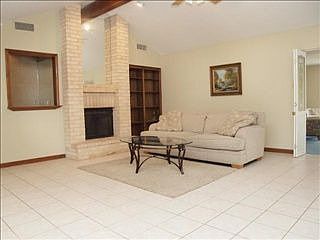 3rd image of 205 Verdin Dr