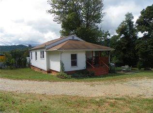 106 Aloha Circle Ext, Candler, NC 28715