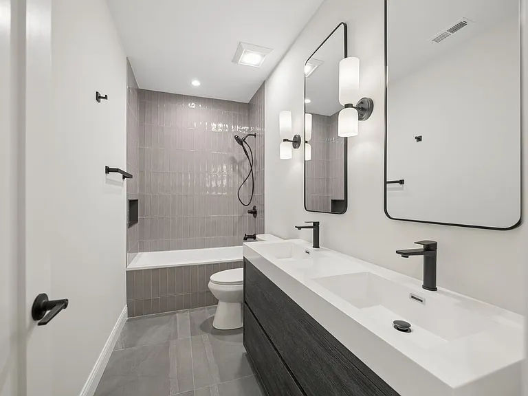 3739 N Clifton Ave #1 — Photo 57