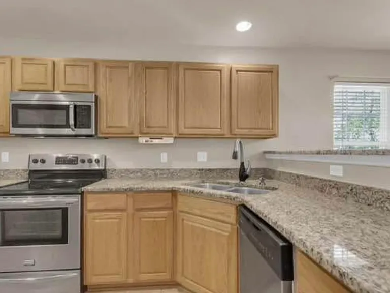 8638 Grassy Oak Trl — Photo 17