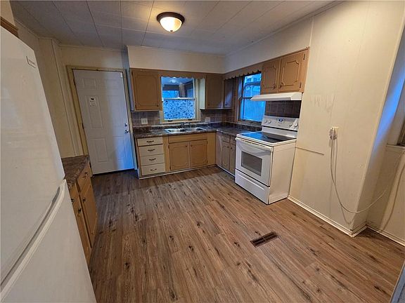 5th image of 113 N 17th St