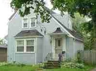 741 Carlton Blvd, Jackson, MI 49203