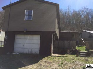 2393 Hutchinson Branch Rd, Kenova, WV 25530