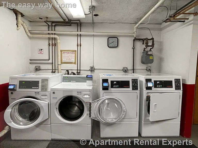 331 Harvard St #1 — Photo 2
